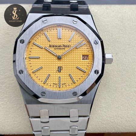 Audemars Piguet Royal Oak Watch 39mm