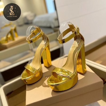 Gianvito Rossi Yellow Sandals 34-42