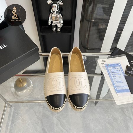 Chanel Lambskin Espadrilles 37 White Black Size 35-40