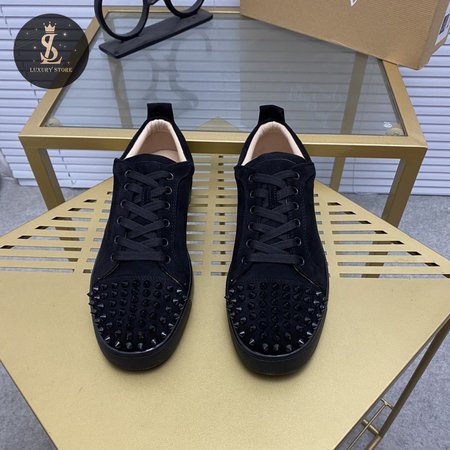 Christian Louboutin Louis Junior Spikes Sneaker