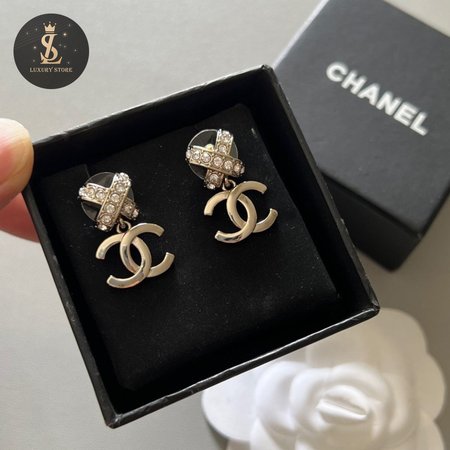 Chanel CC Earrings