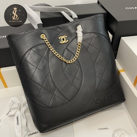 Chanel 2023 Club Monaco Tote