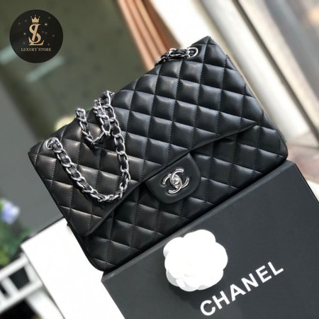 Chanel Classic Double Flap Quilted Lambskin Silver-tone Jumbo Black