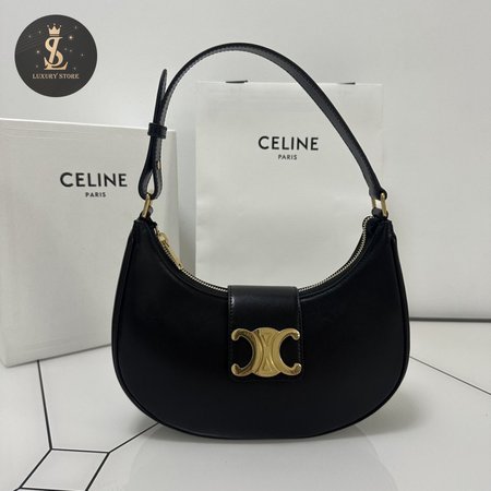 Celine Ava Triomphe Bag In Smooth Calf Leather Black