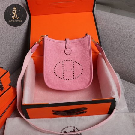 Hermes Pink Rose Sakura Evelyne III Pm Messenger Bag