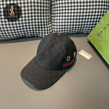 Gucci Baseball Cap GG Canvas Beige