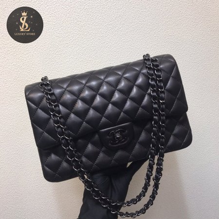 Chanel Classic Handbag Pearly Lambskin & Black-tone Metal Black