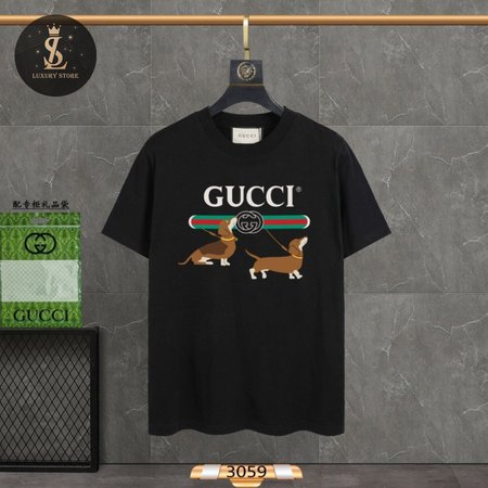 Gucci T-shirt