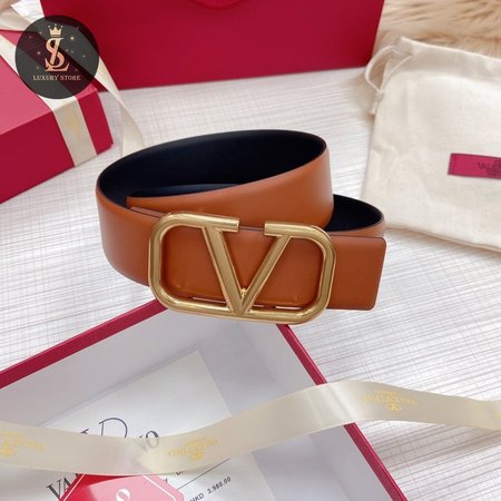 Valentino Garavani VLOGO Buckle Belt