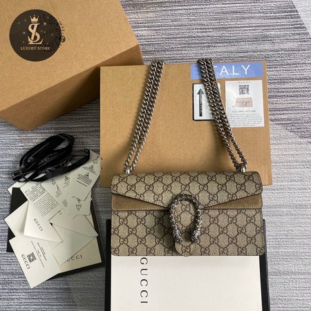 Gucci Dionysus Shoulder Bag