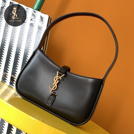 YSL LE 5 A 7 710318