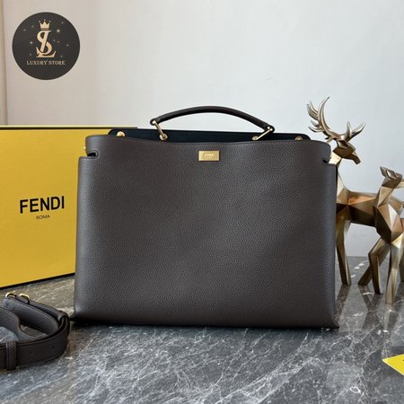 Fendi Peekaboo 476