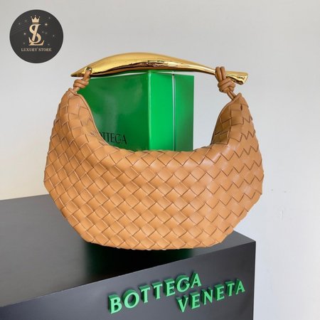 Bottega Veneta Sardine Almond 716082