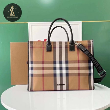 Burberry Tote Bags