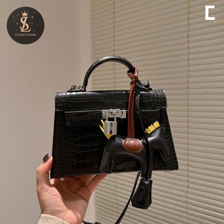 Hermes Mini Kelly 20 II Black Shiny Alligator