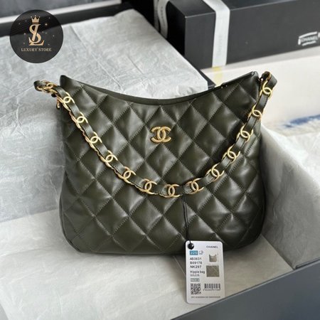 Chanel Hobo AS3631