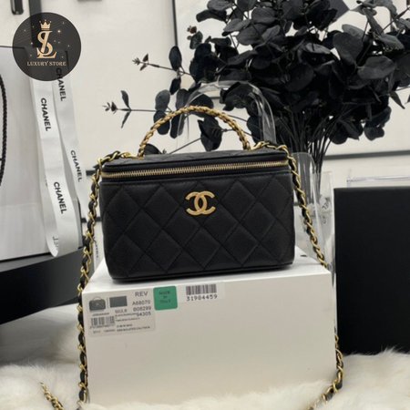 Chanel Vanity Case A68070