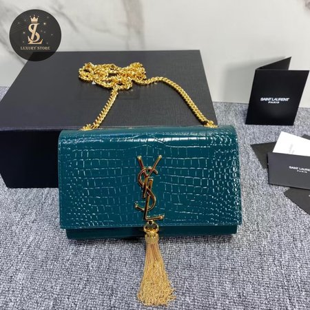 Saint Laurent Kate Medium Chain Bag