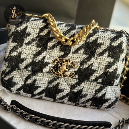 Chanel 19 Flap Bag