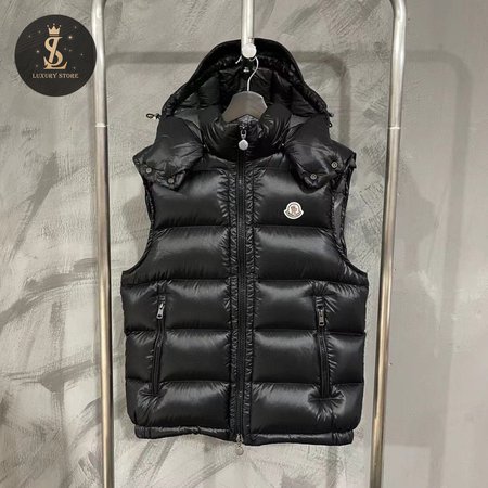 Moncler Bormes Down Vest 1-5