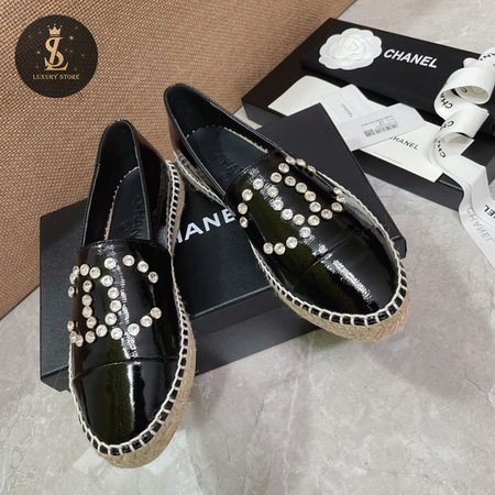 Chanel Loafers Patent Calfskin Black 35-40