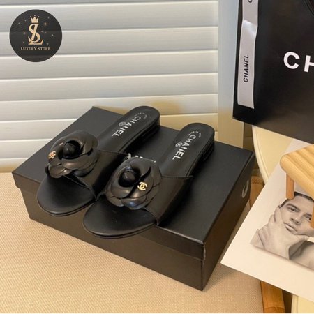 Chanel Slippers Camellia Black 35-40