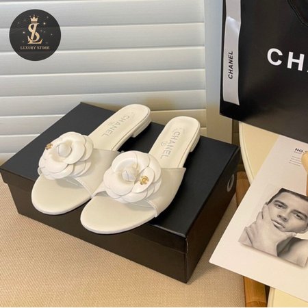 Chanel Slippers Camellia White 35-40