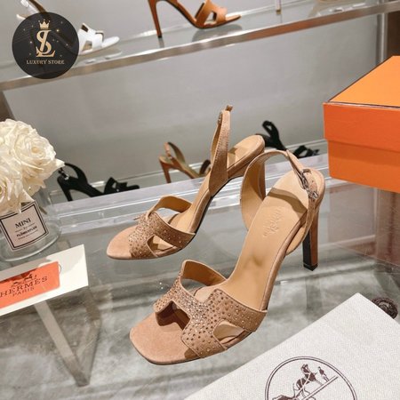 Hermes Ella 105 Sandal 35-39