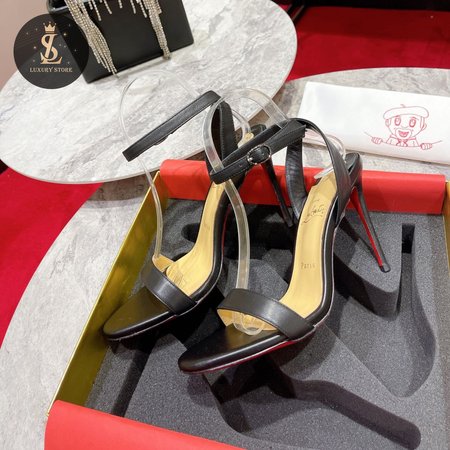 Christian Louboutin Loubi Queen 34-42